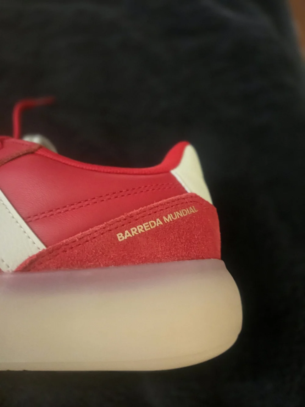 Adidas Red Barreda Mundial  sneakers with White Stripes M11 / Unisex 8.5 NWOT